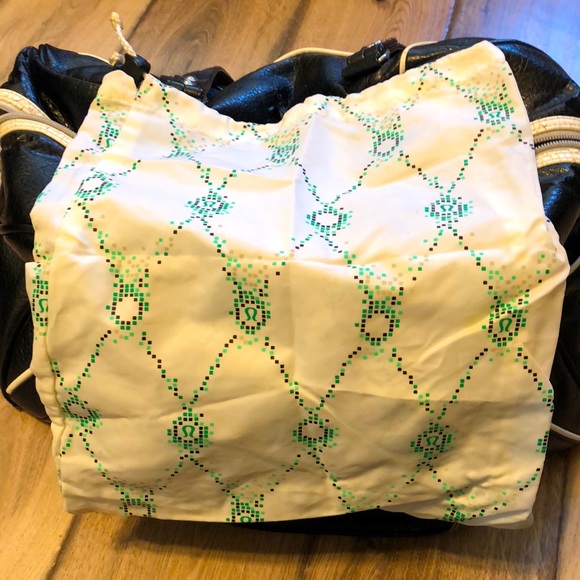 OG LULULEMON!!!! - Picture 8 of 11